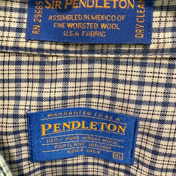 Vintage Men’s Pendleton Plaid Shirt - White and Blue plaid - Picture 8 of 9